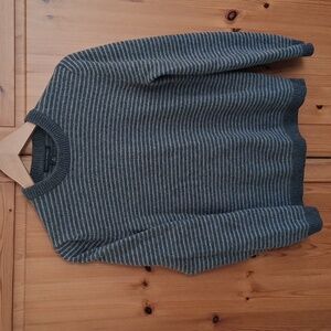 Banana Republic Men's Green and Gray Striped Crewneck Sweater